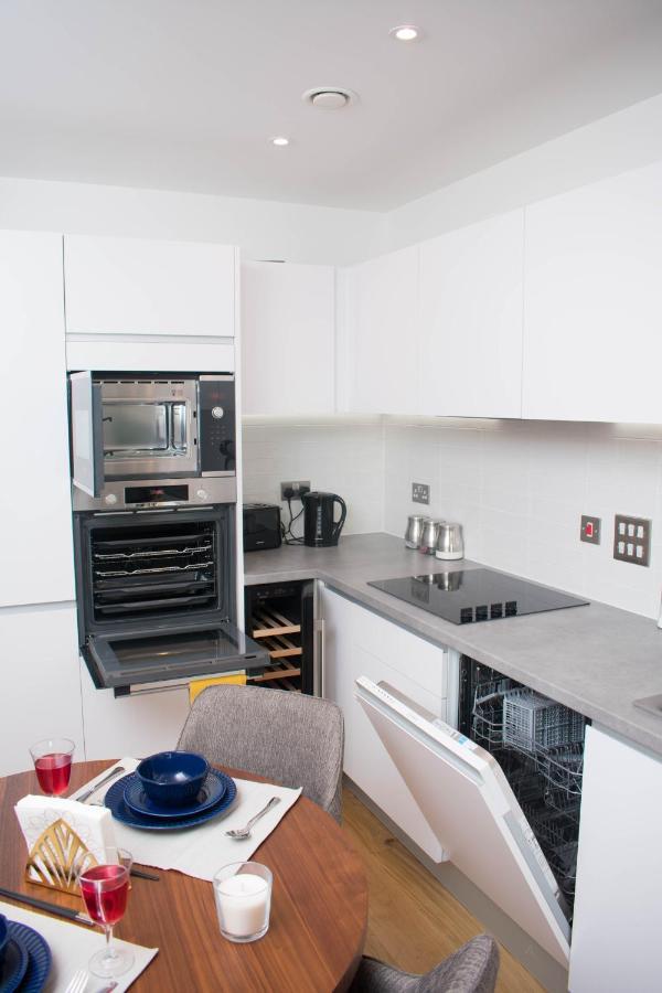 Exoticstay Apartments - Ultra Luxe Top Floor Suite - City Centre Apartment With Cube View - Smart 4K Tv With Ultrafast Wifi & Netflix برمنغهام المظهر الخارجي الصورة